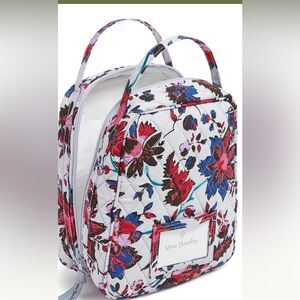 NWT lunch box
